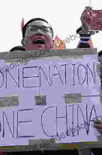 Powerful Patriots: Nationalist Protest In China S Foreign Relations